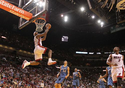  JR-史密斯直播曝光湖人隔离生活，NBA复赛倒计时